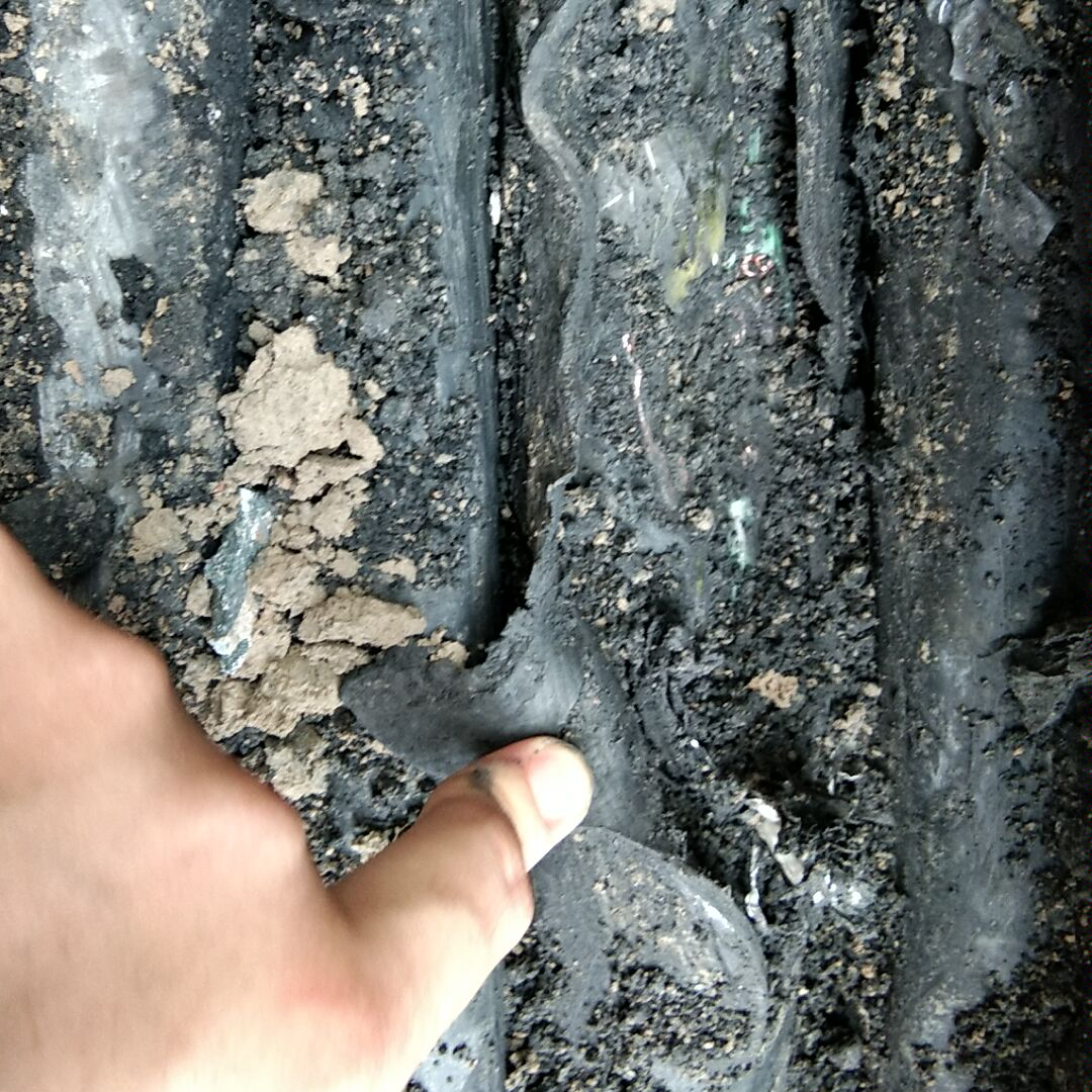 電纜絕緣老化變質(zhì)