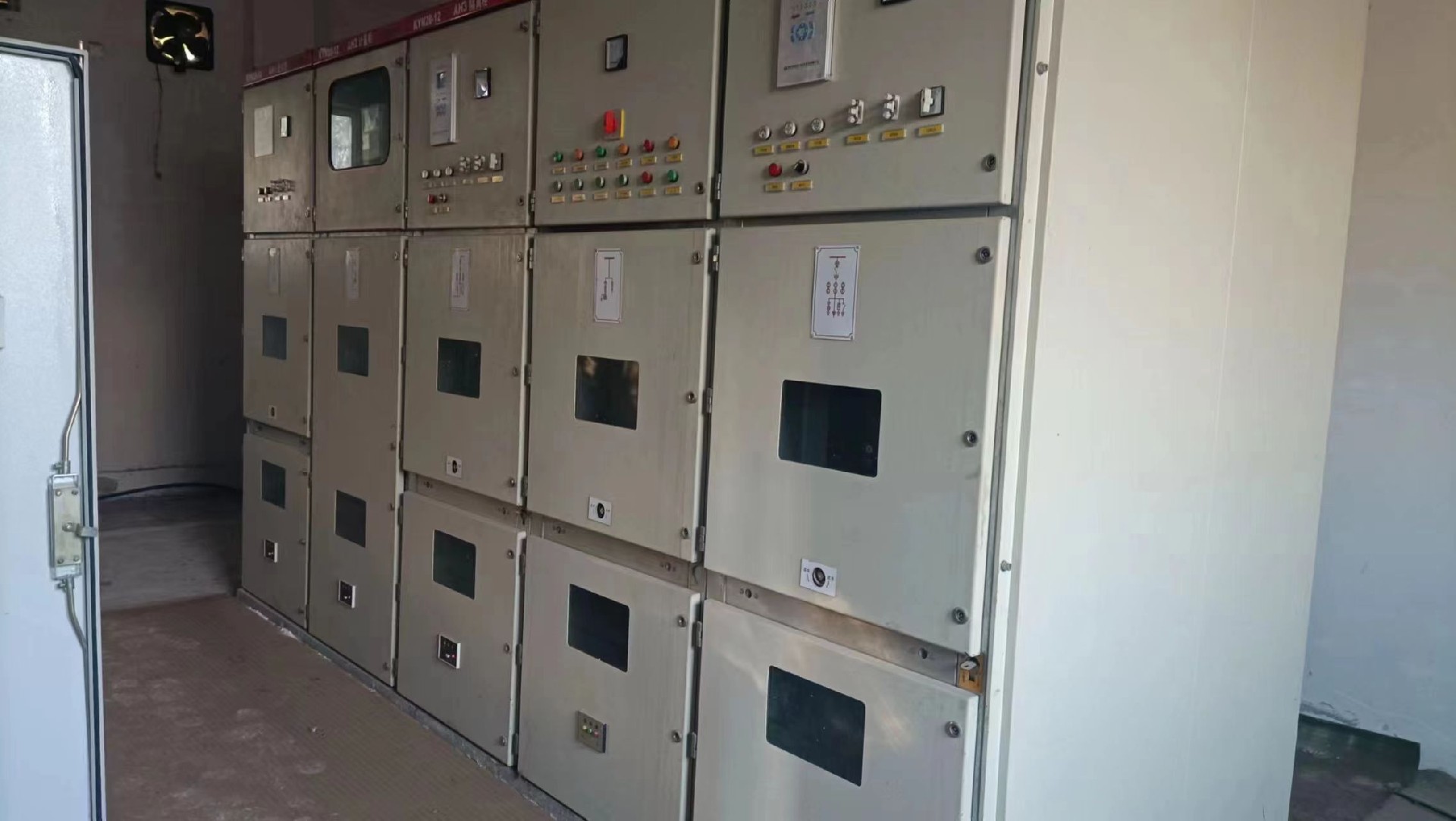 光大百納檢測(cè)電表控制室