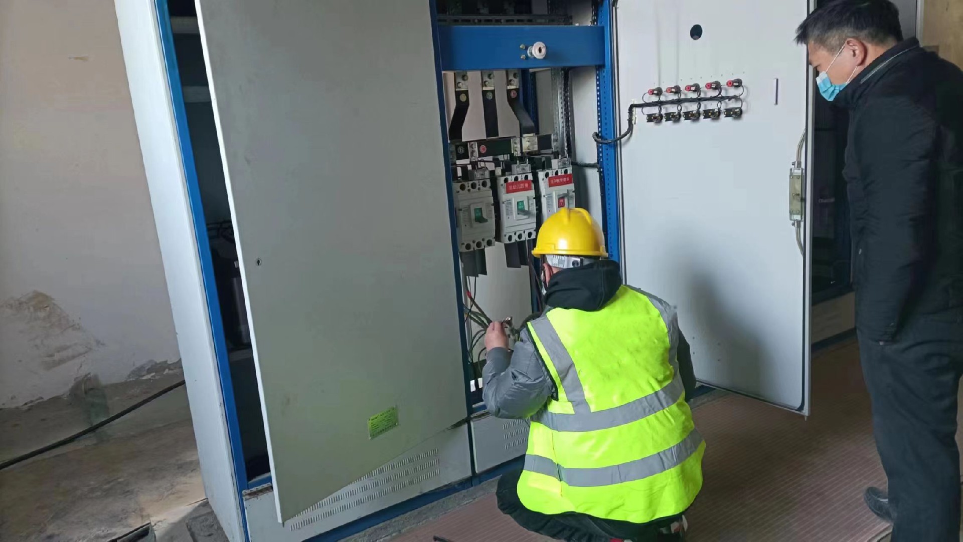 光大百納檢測(cè)電表控制室